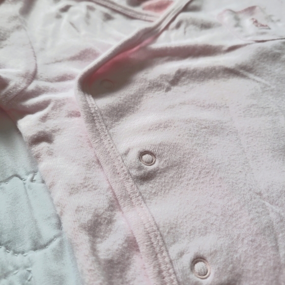 10/$20 ❄️ Gap Wrap Top - Picture 4 of 13